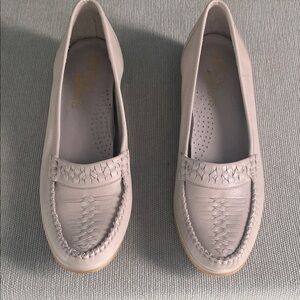 Selby Cream / soft gray Loafers for Women